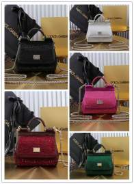 Picture of Dolce Gabbana Handbags _SKUfw192679035fw